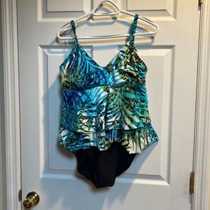 Miracelsuit size 4 blue black one piece swimsuit nwot